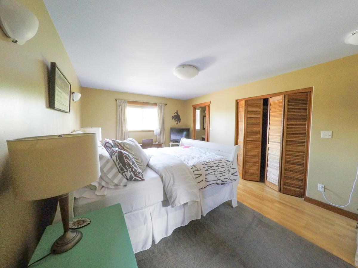 Money Pennies Bed And Breakfast Campbell River Exterior foto